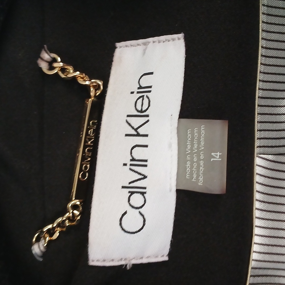 Calvin Klein Solid Black Open Blazer With Faux Pearl Button Details Size 14 - Picture 4 of 11